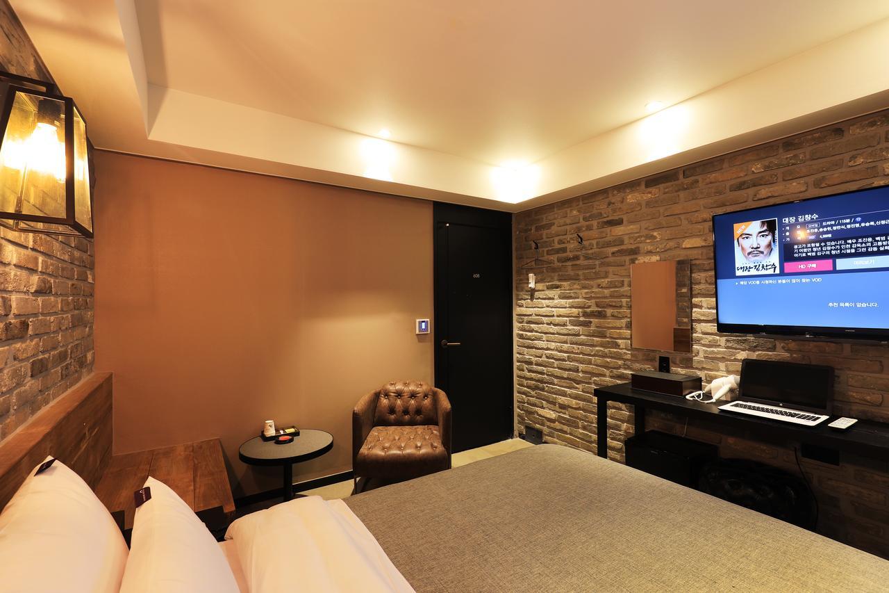 Rainbow Hotel Yongsan Seul Exterior foto